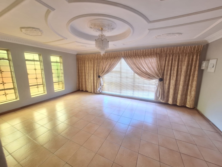 To Let 4 Bedroom Property for Rent in Soshanguve East Ext 4 Gauteng