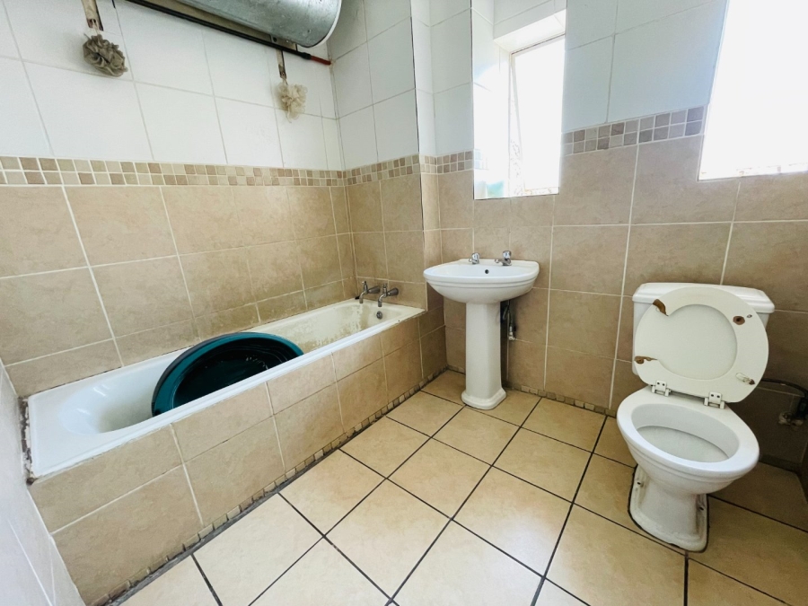 2 Bedroom Property for Sale in Pretoria Gauteng