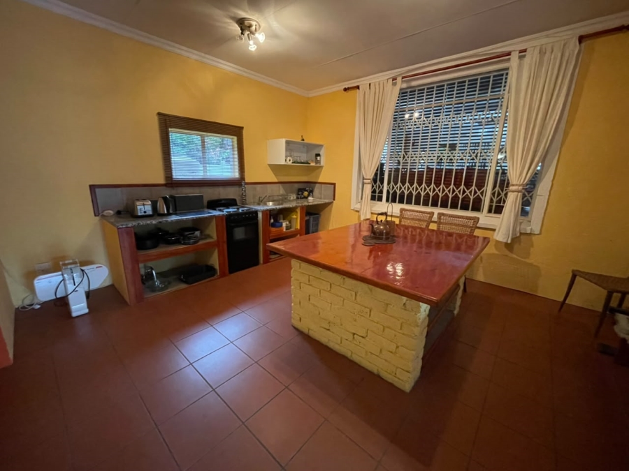 3 Bedroom Property for Sale in Wilro Park Gauteng