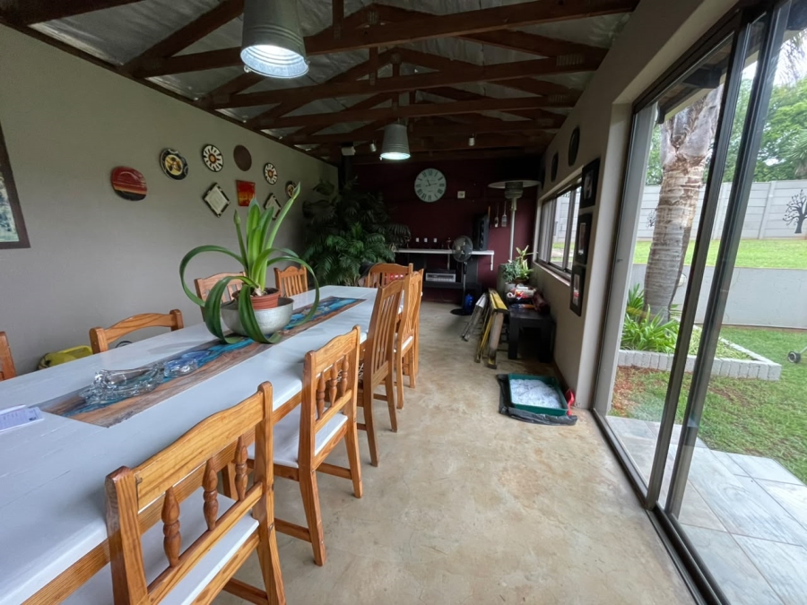 3 Bedroom Property for Sale in Wilro Park Gauteng