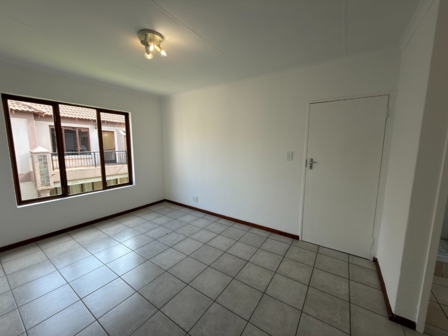 2 Bedroom Property for Sale in Brakpan Central Gauteng