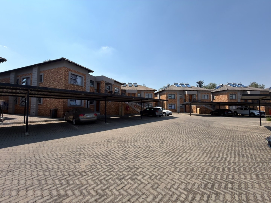 2 Bedroom Property for Sale in Brakpan Central Gauteng