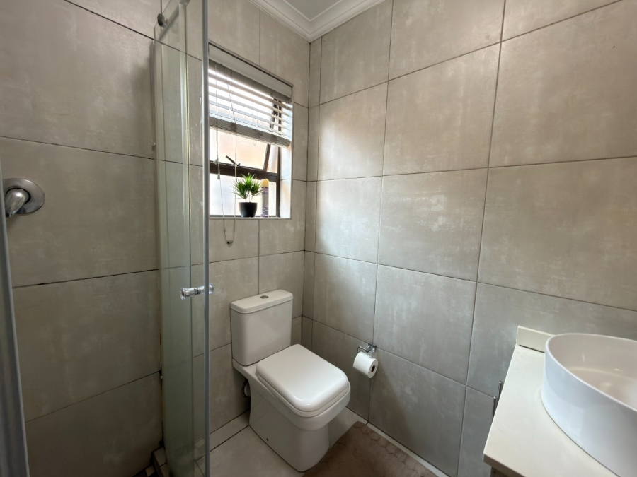 2 Bedroom Property for Sale in Brakpan Central Gauteng