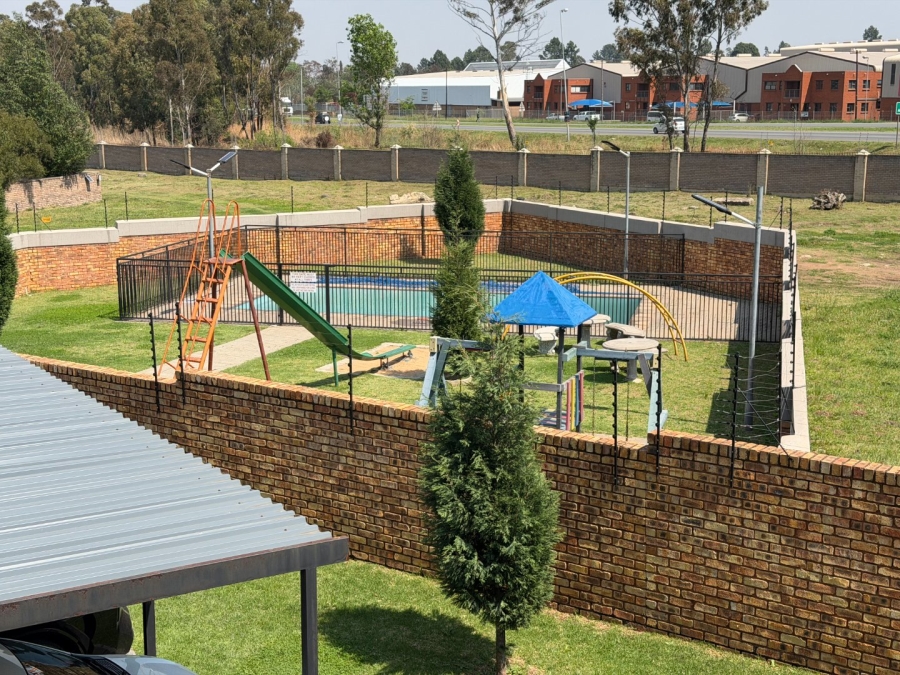 2 Bedroom Property for Sale in Brakpan Central Gauteng
