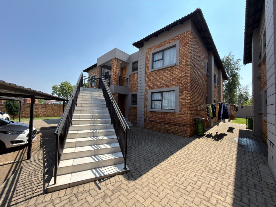 2 Bedroom Property for Sale in Brakpan Central Gauteng