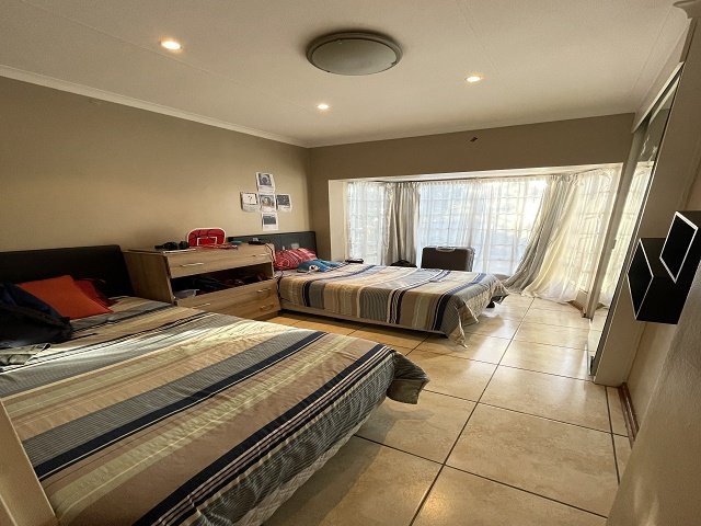 3 Bedroom Property for Sale in Eden Glen Gauteng