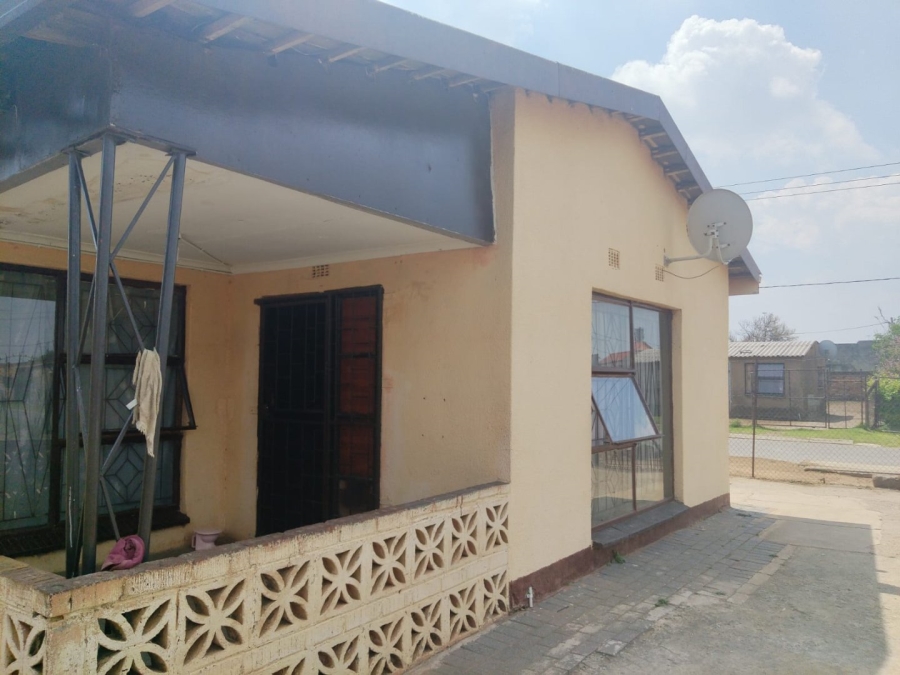 3 Bedroom Property for Sale in Tsakane Gauteng