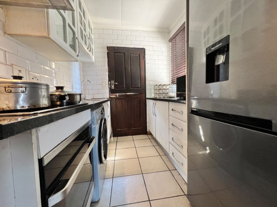 3 Bedroom Property for Sale in Lotus Gardens Gauteng