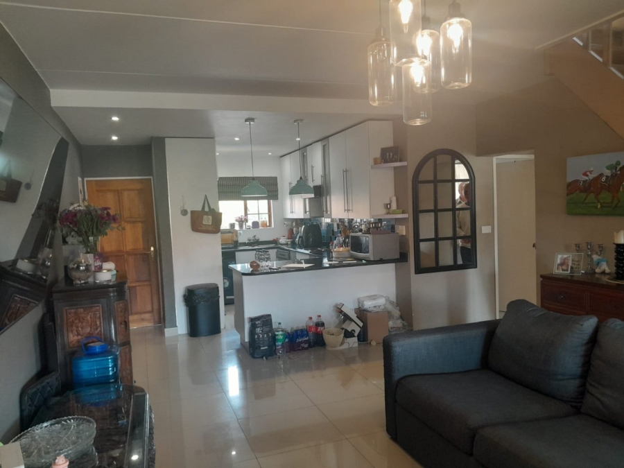 3 Bedroom Property for Sale in Bedfordview Gauteng