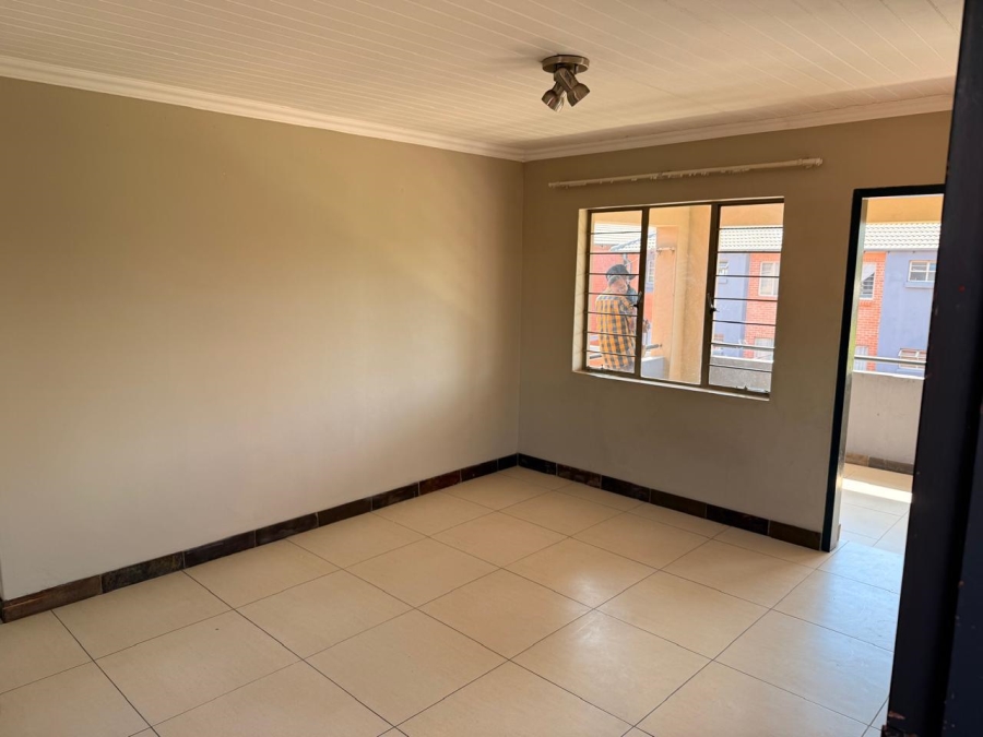 2 Bedroom Property for Sale in Pretoria West Gauteng