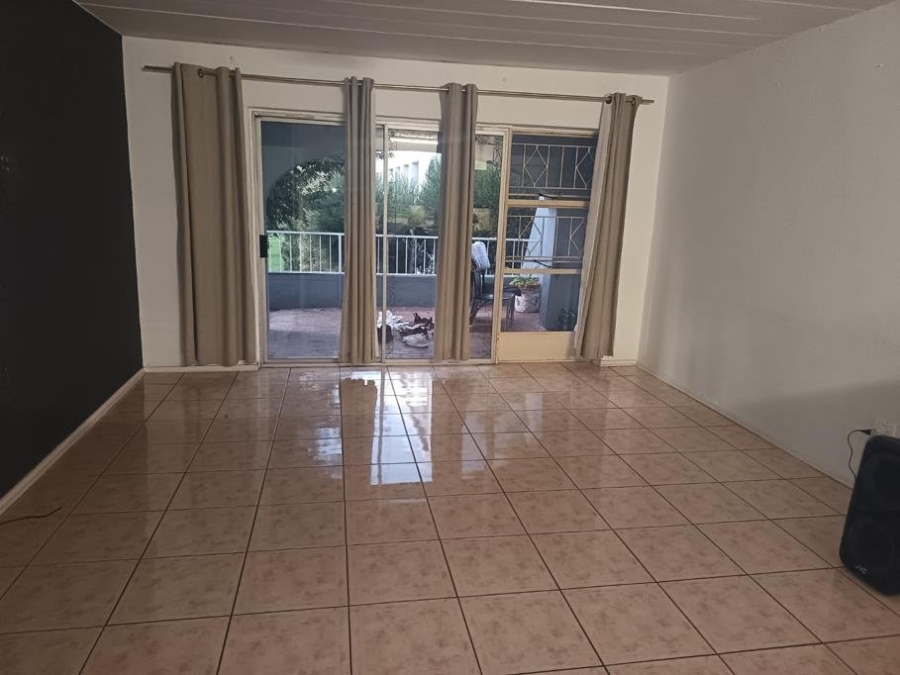 2 Bedroom Property for Sale in Florida Gauteng