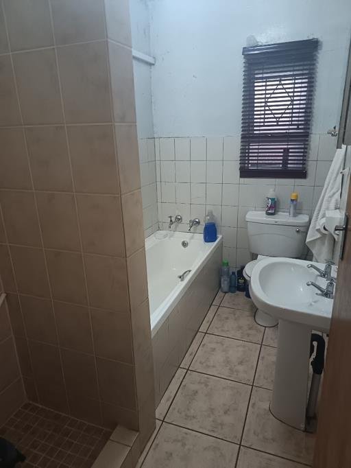 2 Bedroom Property for Sale in Florida Gauteng