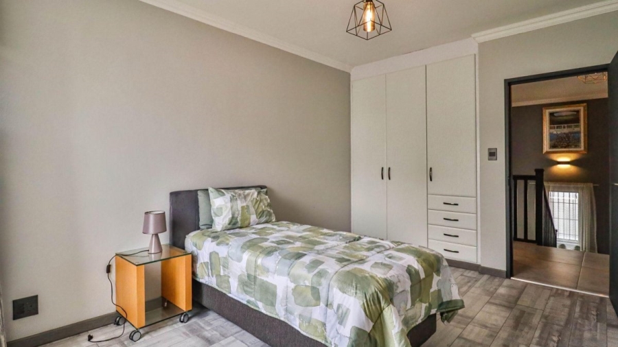 3 Bedroom Property for Sale in Melville Gauteng