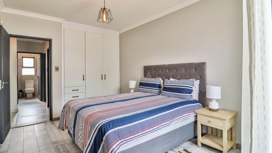3 Bedroom Property for Sale in Melville Gauteng