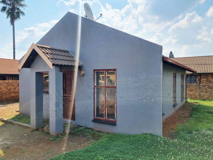 3 Bedroom Property for Sale in Spruit View Gauteng