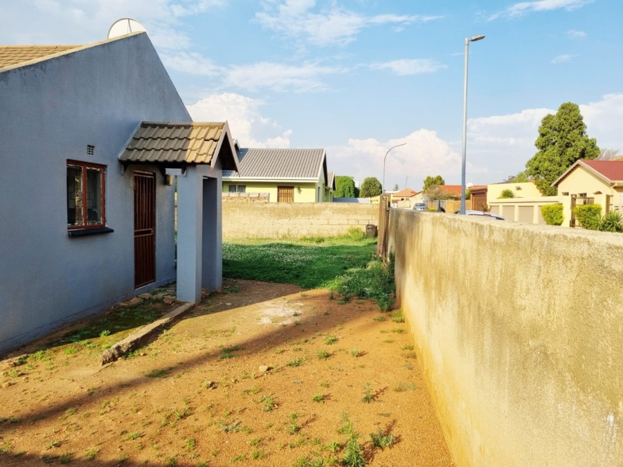 3 Bedroom Property for Sale in Spruit View Gauteng