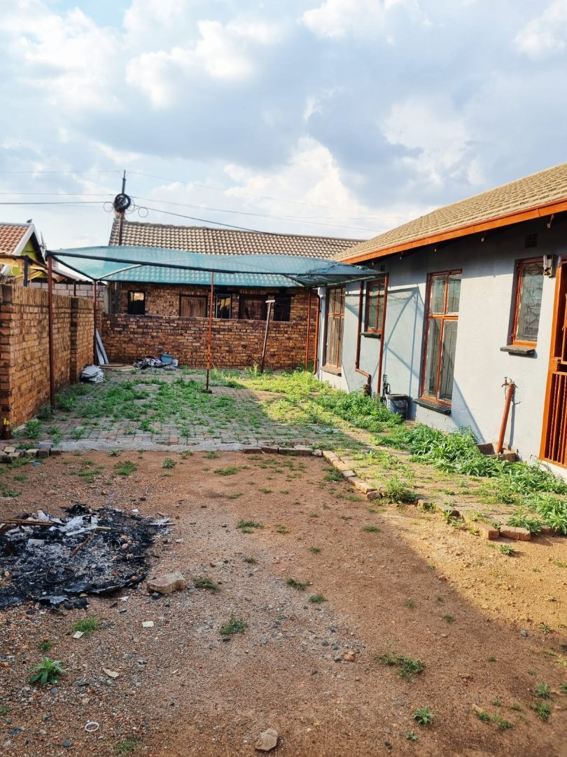 3 Bedroom Property for Sale in Spruit View Gauteng