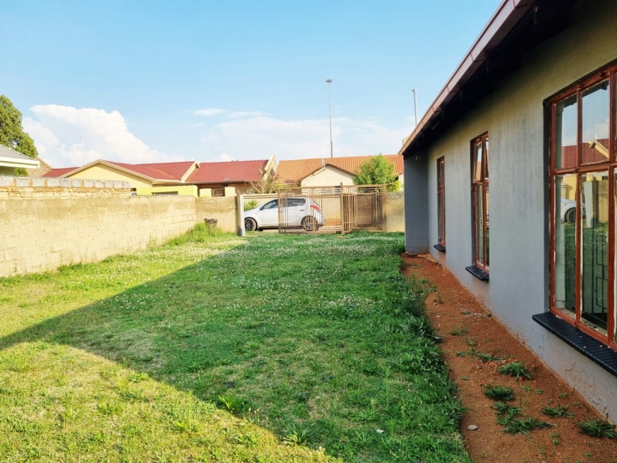 3 Bedroom Property for Sale in Spruit View Gauteng