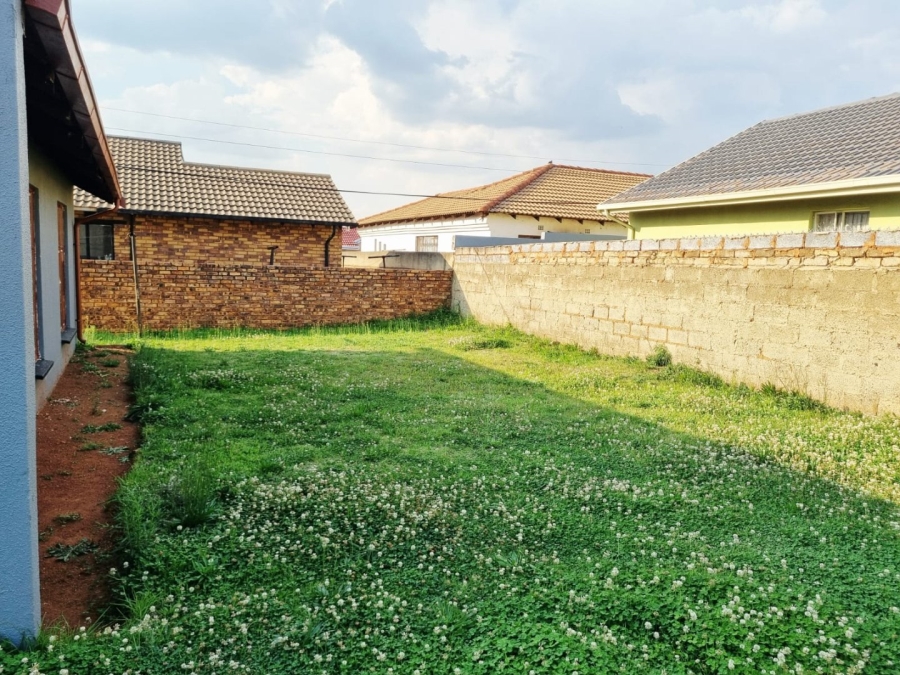 3 Bedroom Property for Sale in Spruit View Gauteng