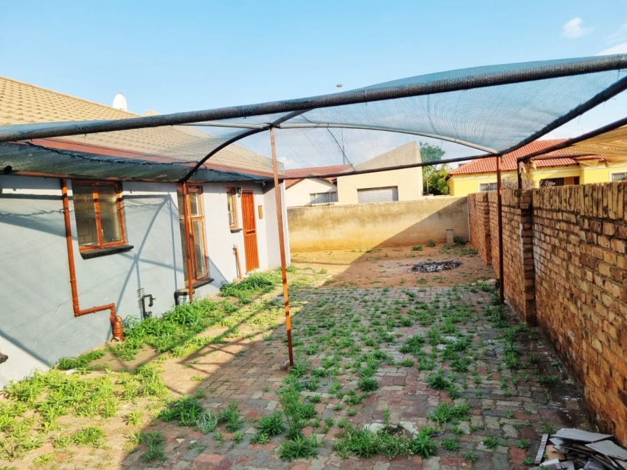 3 Bedroom Property for Sale in Spruit View Gauteng