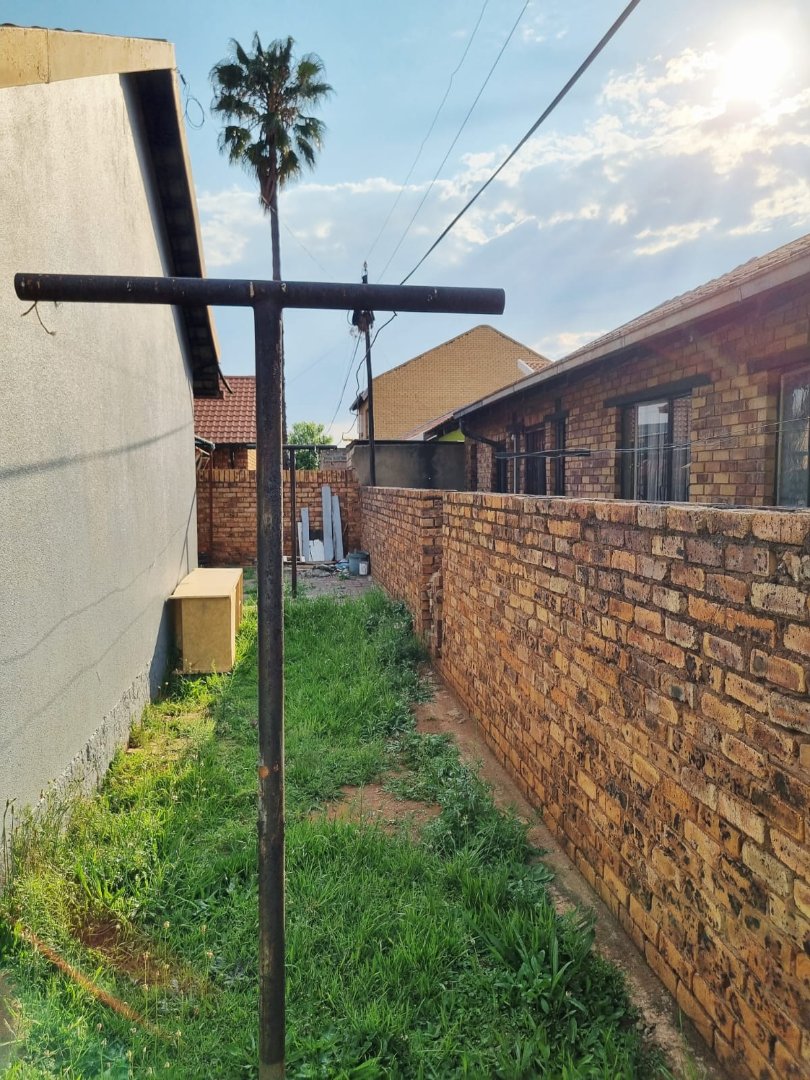 3 Bedroom Property for Sale in Spruit View Gauteng