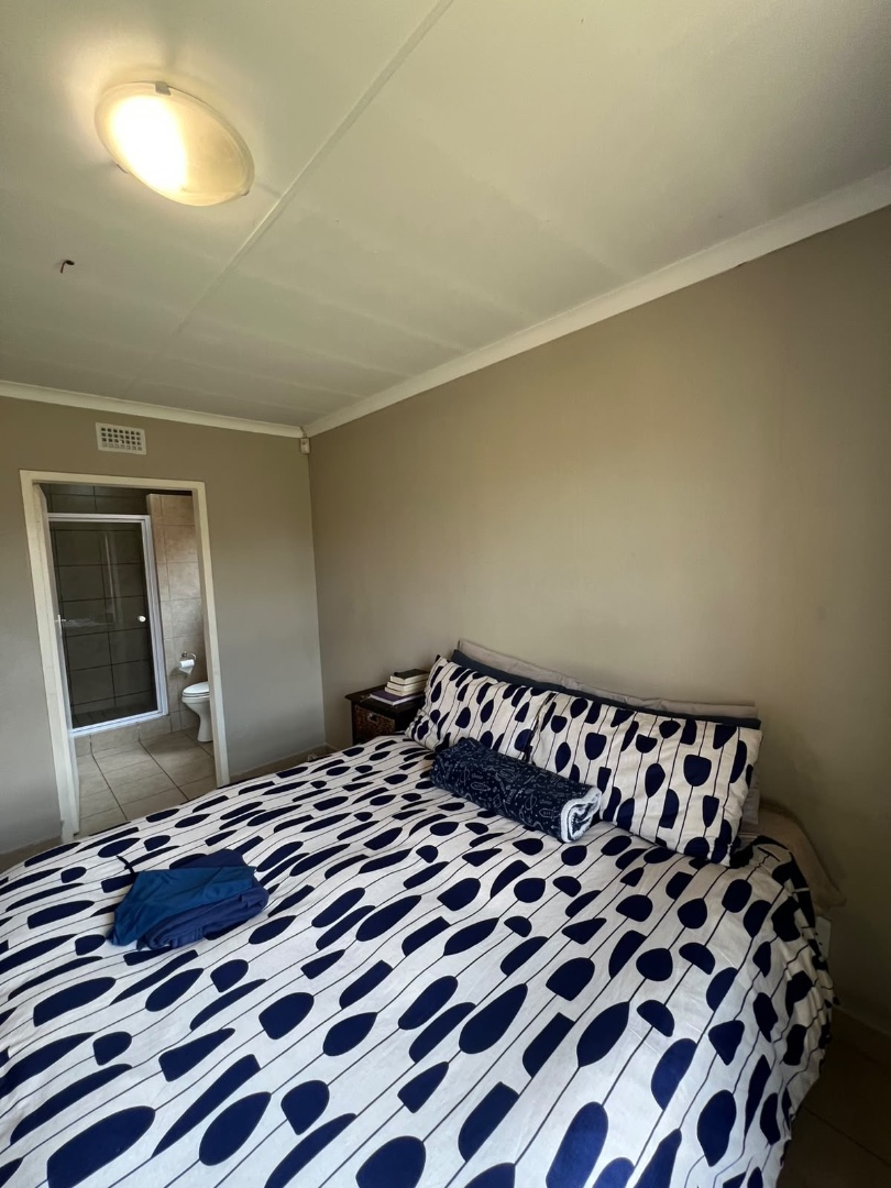  Bedroom Property for Sale in Heuweloord Gauteng