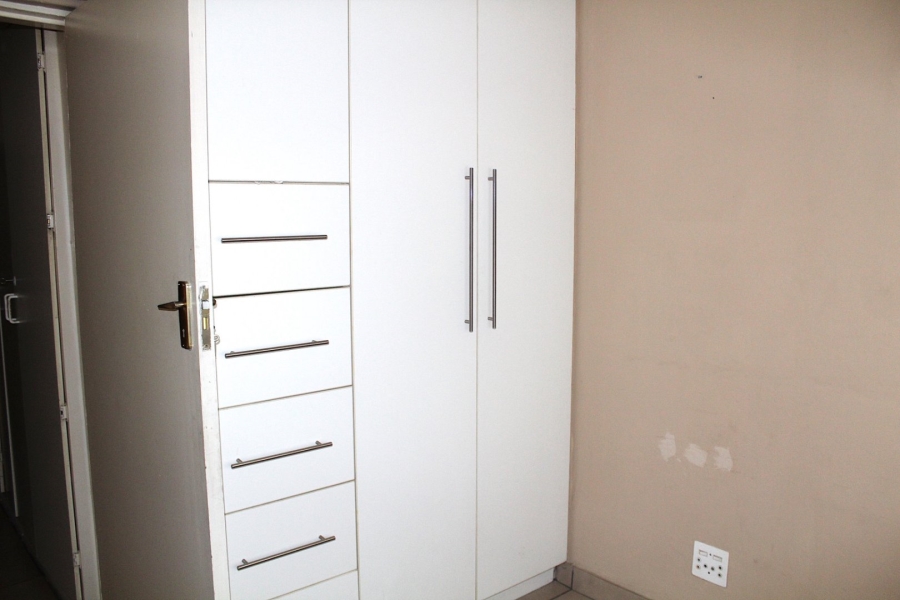 5 Bedroom Property for Sale in Vanderbijlpark SE 6 Gauteng