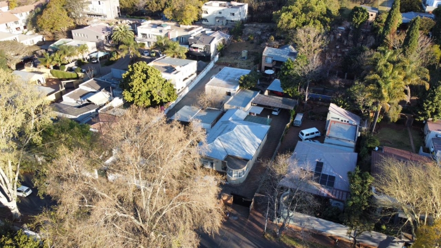 7 Bedroom Property for Sale in Westdene Gauteng