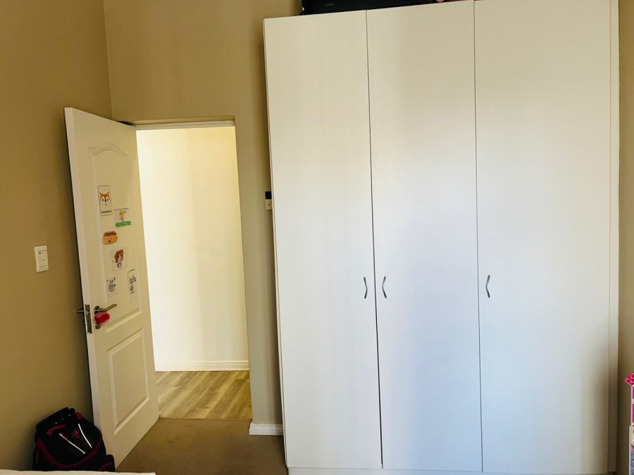 To Let 3 Bedroom Property for Rent in Greenstone Hill Gauteng