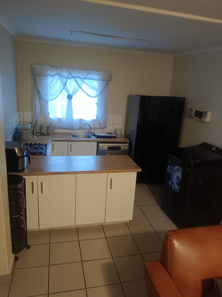 3 Bedroom Property for Sale in Crystal Park Gauteng