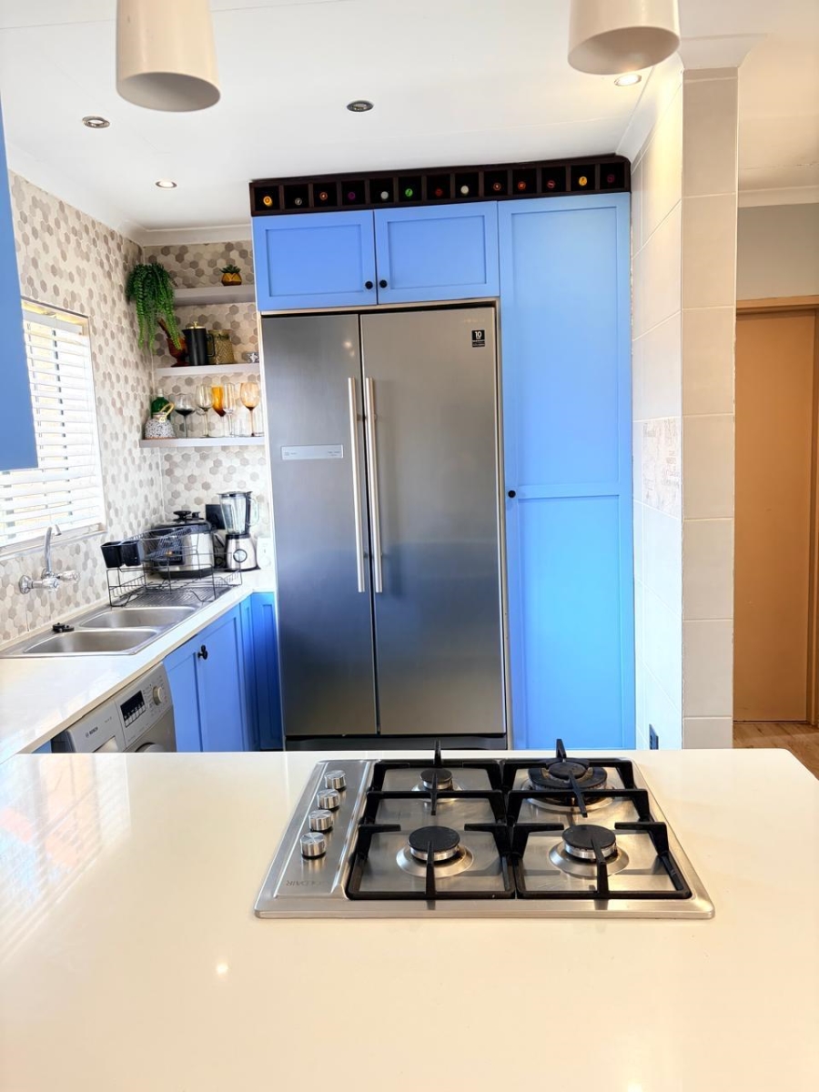 2 Bedroom Property for Sale in Monavoni Gauteng