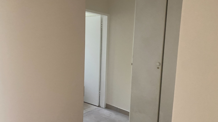  Bedroom Property for Sale in Rietfontein Gauteng