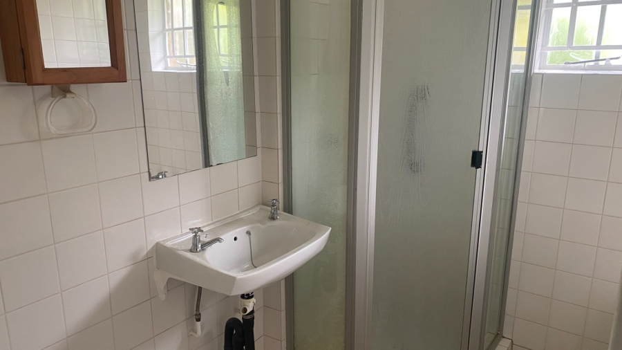  Bedroom Property for Sale in Rietfontein Gauteng