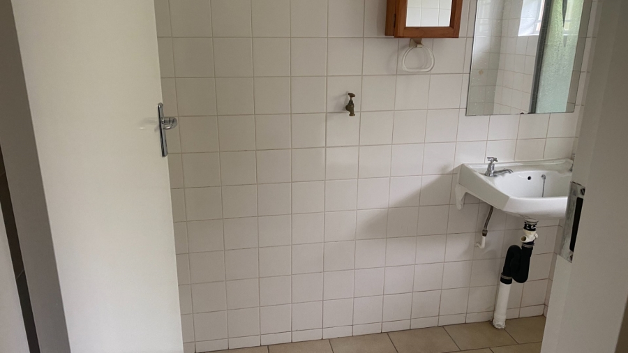  Bedroom Property for Sale in Rietfontein Gauteng