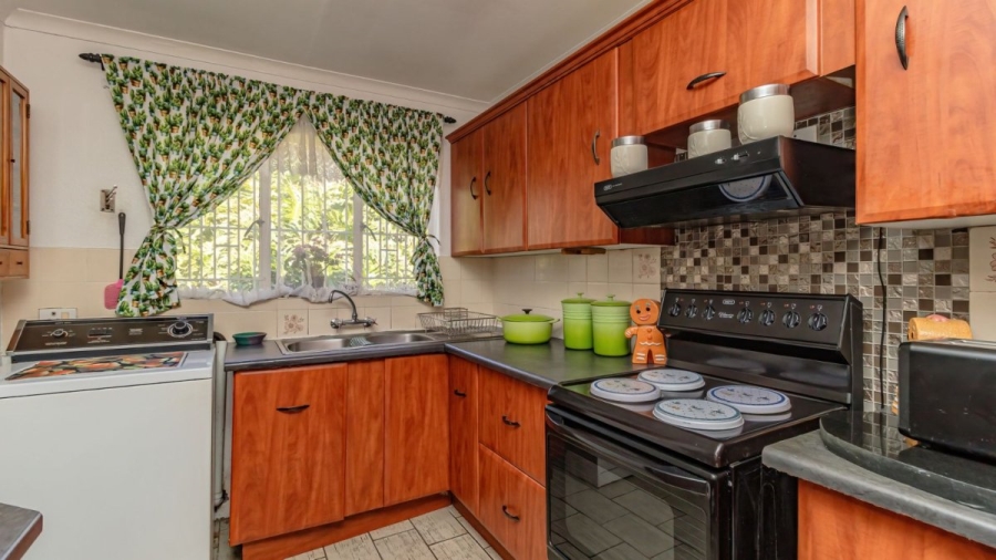 3 Bedroom Property for Sale in Illiondale Gauteng