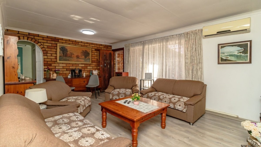 3 Bedroom Property for Sale in Illiondale Gauteng