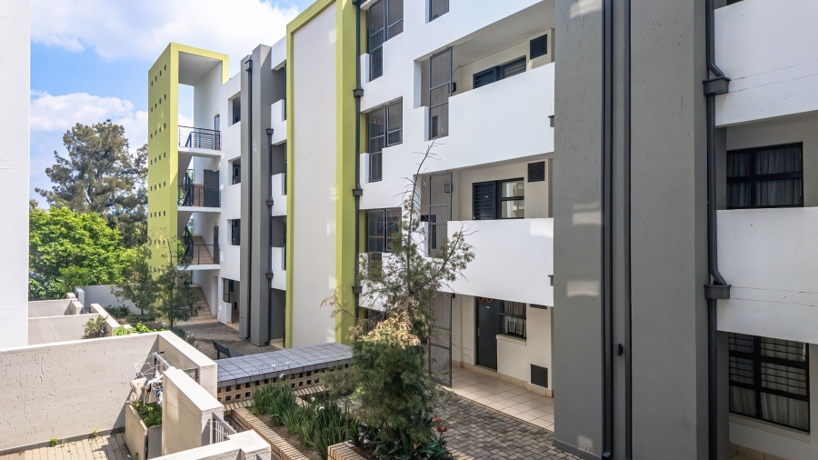 1 Bedroom Property for Sale in Edenburg Gauteng
