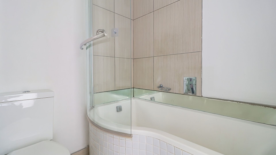 1 Bedroom Property for Sale in Edenburg Gauteng