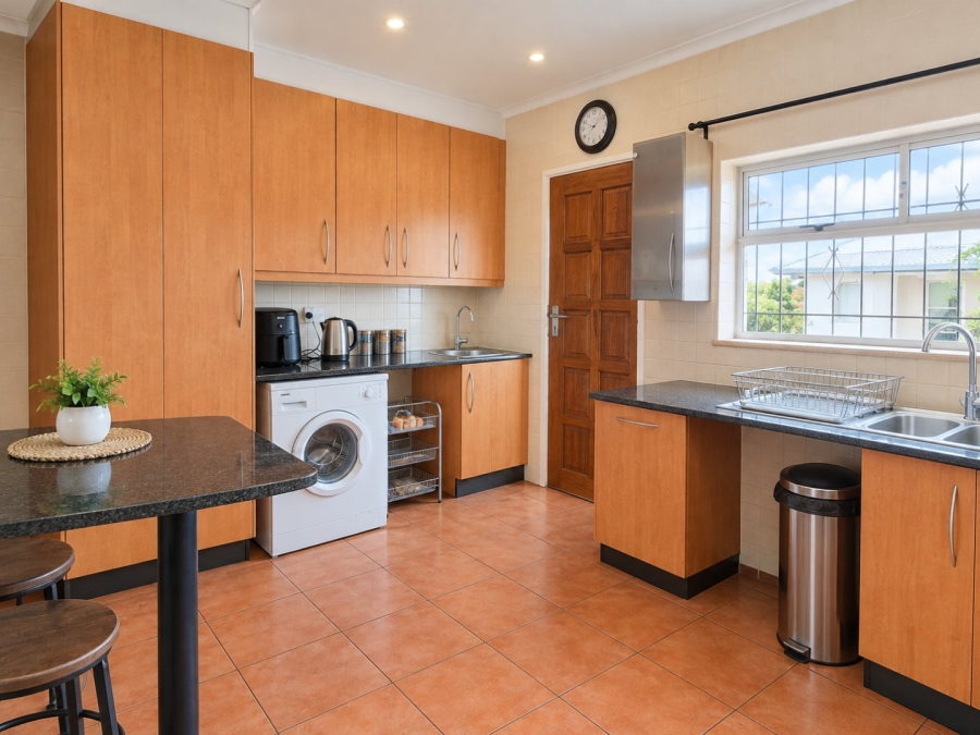 3 Bedroom Property for Sale in Dawnview Gauteng