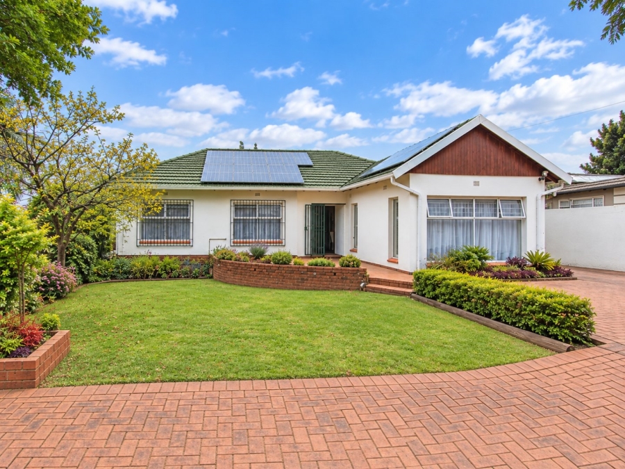 3 Bedroom Property for Sale in Dawnview Gauteng