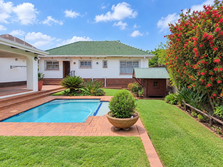 3 Bedroom Property for Sale in Dawnview Gauteng