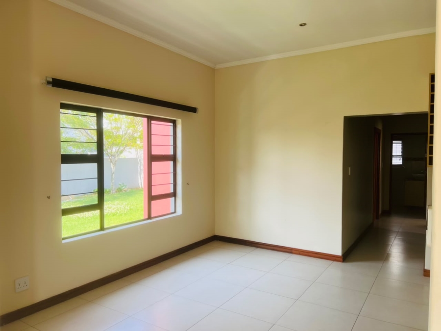 3 Bedroom Property for Sale in Greenstone Hill Gauteng