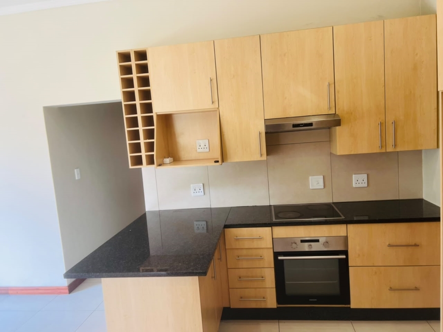 3 Bedroom Property for Sale in Greenstone Hill Gauteng