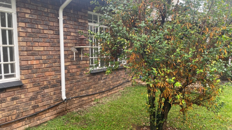 2 Bedroom Property for Sale in Rietfontein Gauteng
