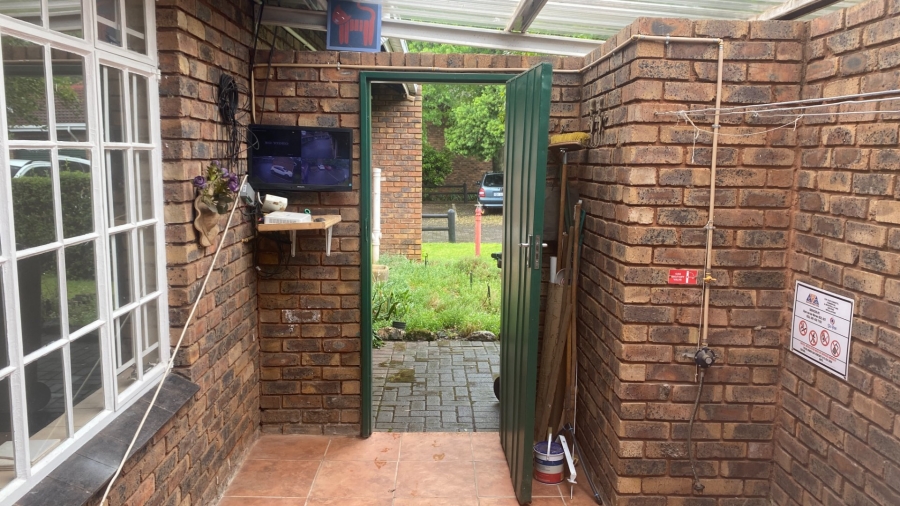 2 Bedroom Property for Sale in Rietfontein Gauteng