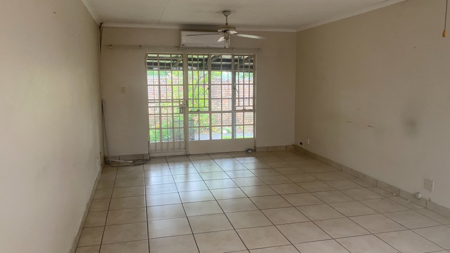 2 Bedroom Property for Sale in Rietfontein Gauteng