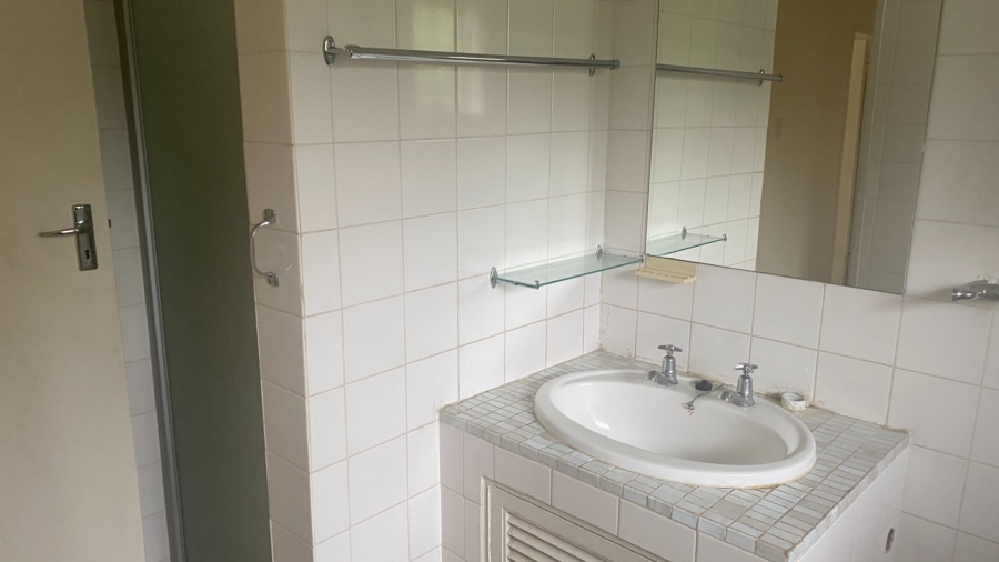 2 Bedroom Property for Sale in Rietfontein Gauteng