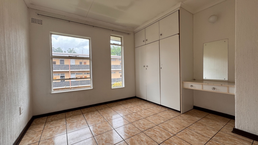 2 Bedroom Property for Sale in Three Rivers Proper Gauteng