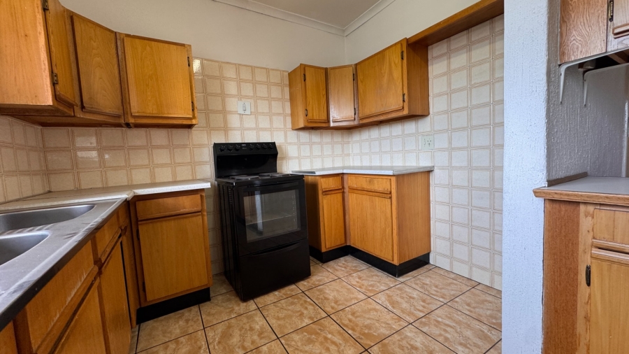 2 Bedroom Property for Sale in Three Rivers Proper Gauteng