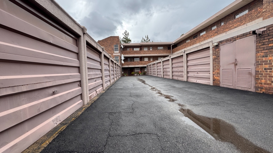 2 Bedroom Property for Sale in Three Rivers Proper Gauteng